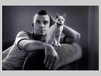 RobbieWilliams